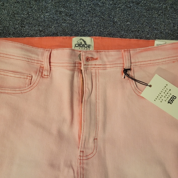 Jordache Pink High Rise Jeans. Sz.33 (16) - Picture 8 of 10